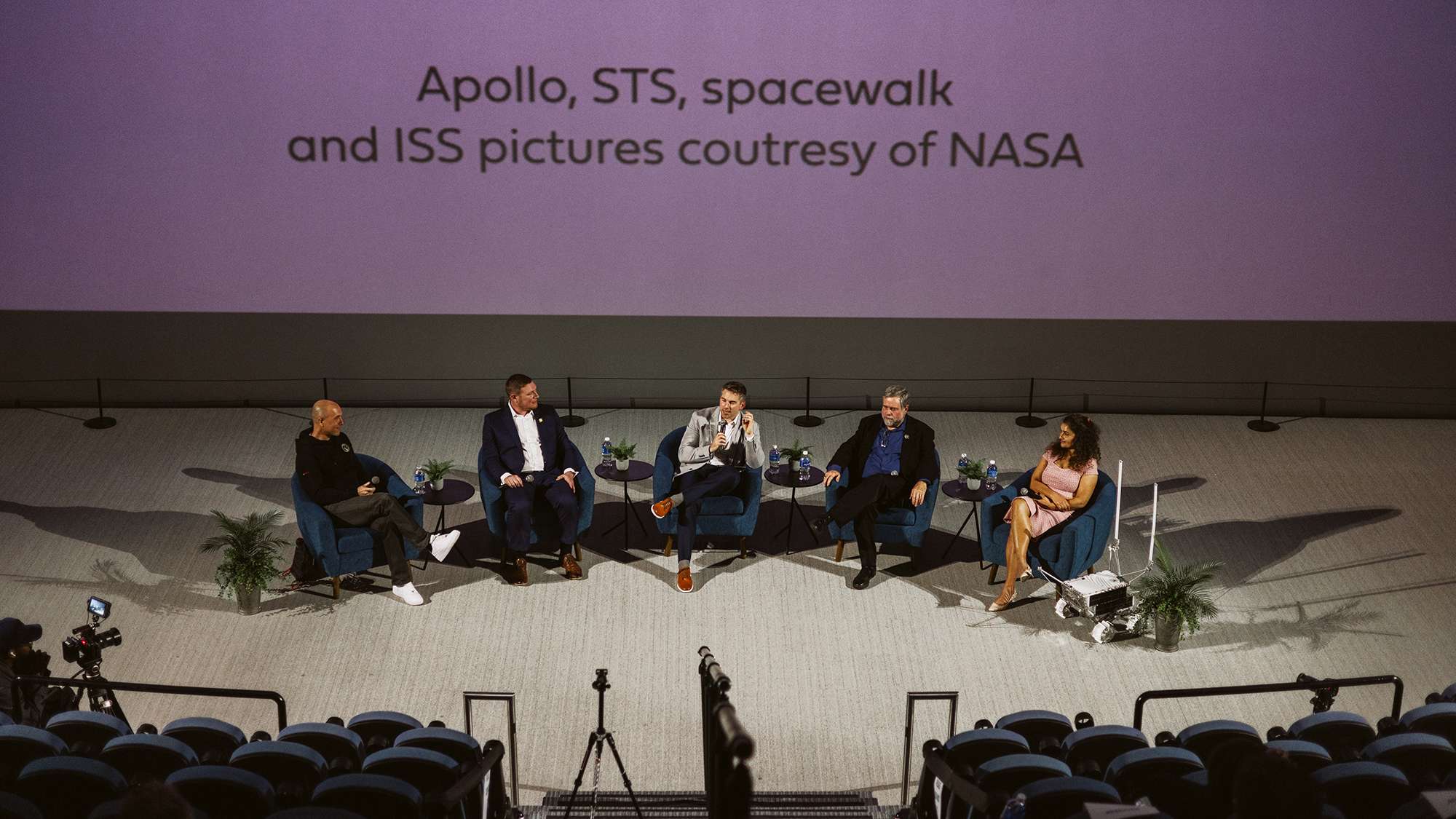 Photos from Castrol’s Drive Me To The Moon Premiere