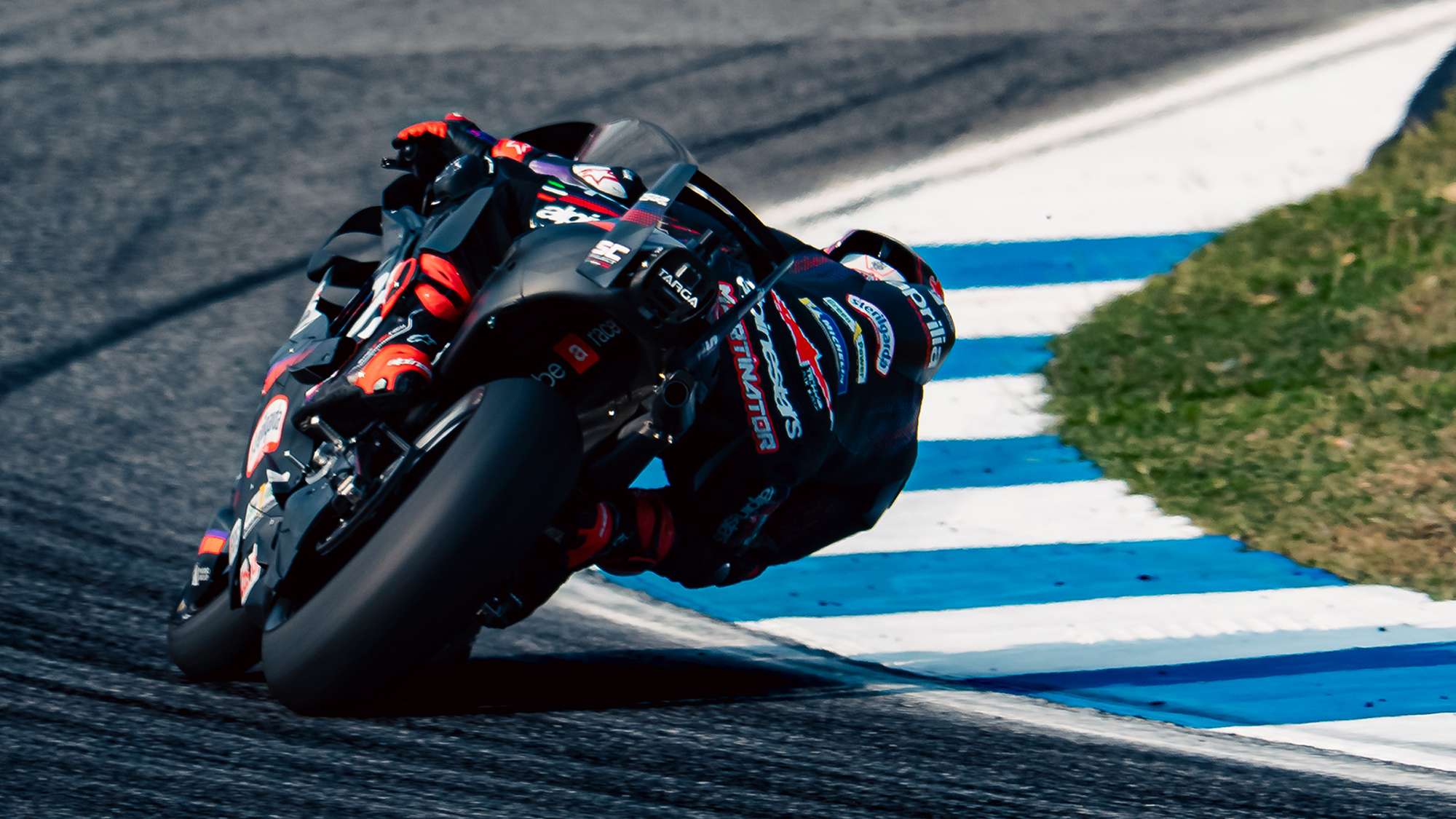 Aprilia Racing MotoGP™ Team | Castrol India