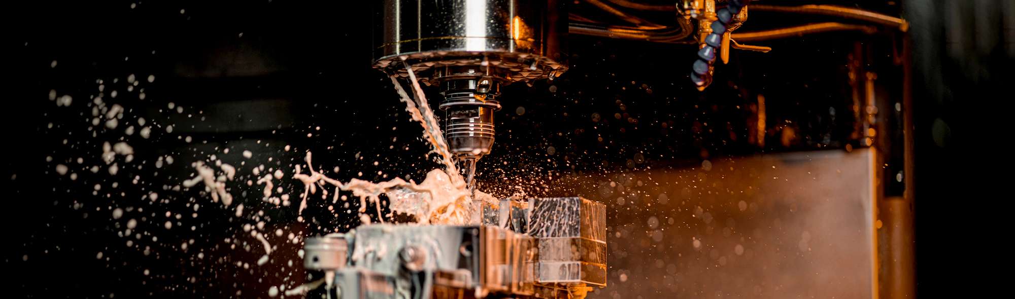 Semisynthetic Cutting Fluids vs Conventional High Mineral Oil Fluids