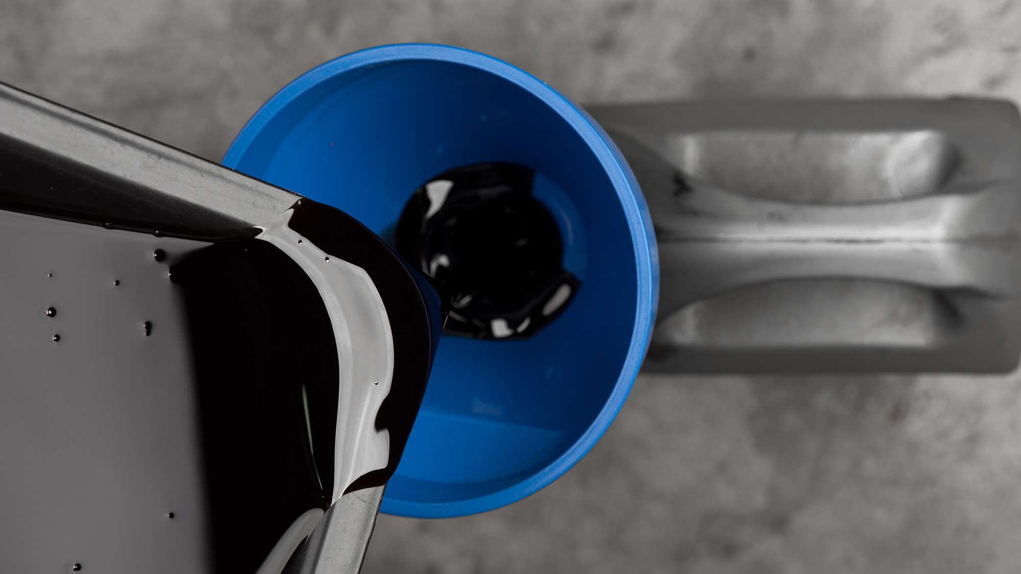 How to Dispose of Old Car Oil Castrol® USA