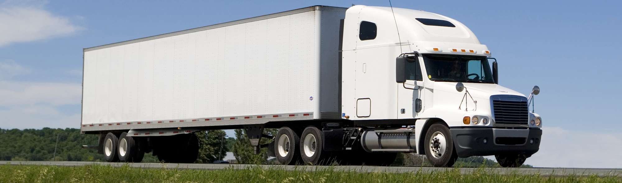 CASTROL® HEAVY DUTY GREASES BLUE, RED, GOLD & MORE Castrol® USA