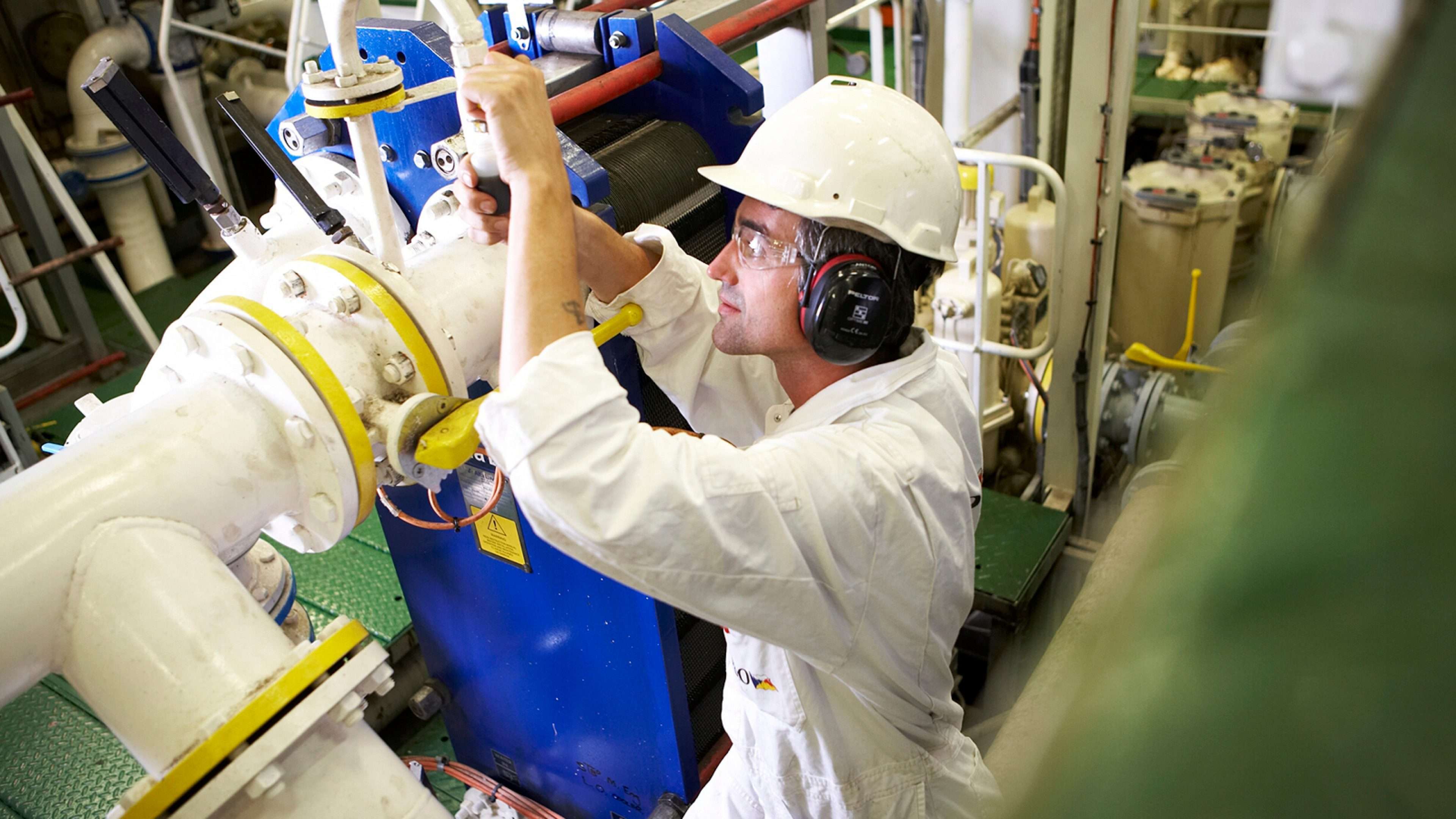 MARINE LUBRICANTS FOR INDUSTRY Home