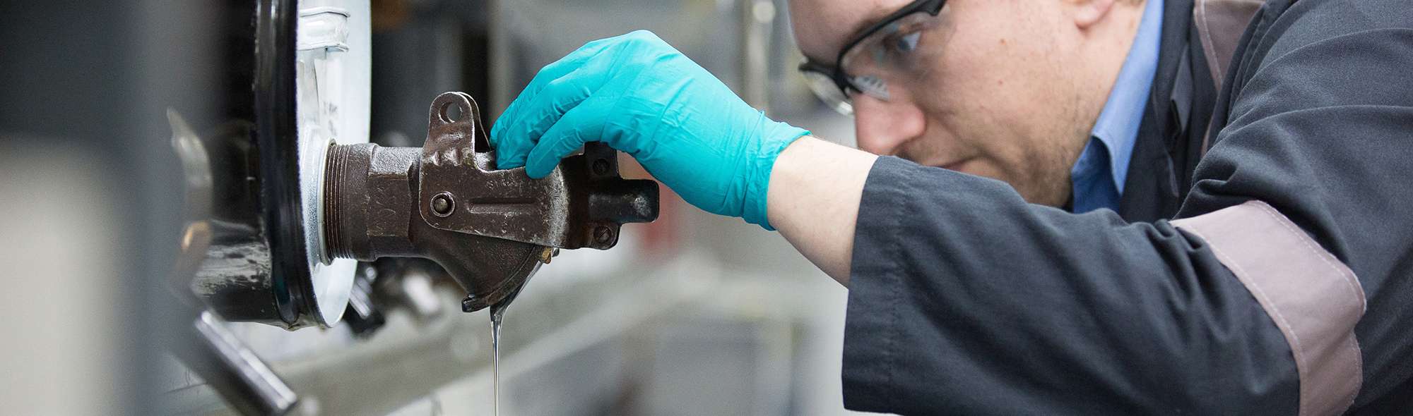 USED OIL ANALYSIS CASTROL AUSTRALIA